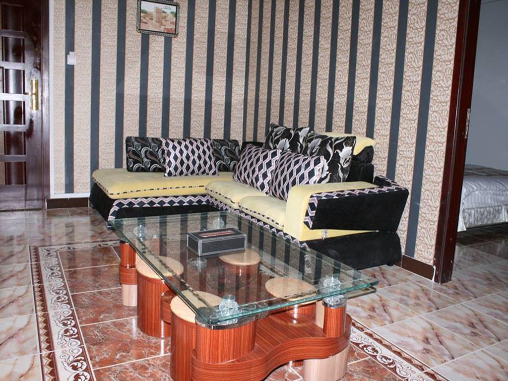 Royal Suites Hotel Nouakchott Exterior photo
